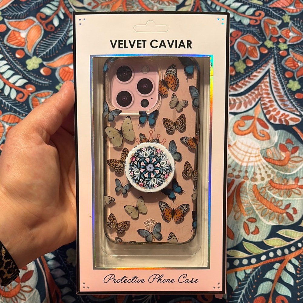 Velvet Caviar Butterfly phone case w/ popsocket IPhone 13 Pro